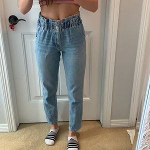 Light wash pacsun jeans with a scrunch waistband